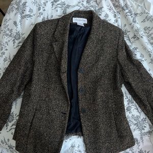 Vintage wool blend blazer in golden/black boucle from Jones New York